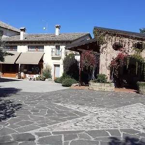 Melo In Fiore Con E Colazioni Nella Zona Del Prosecco Docg Asolo Maser